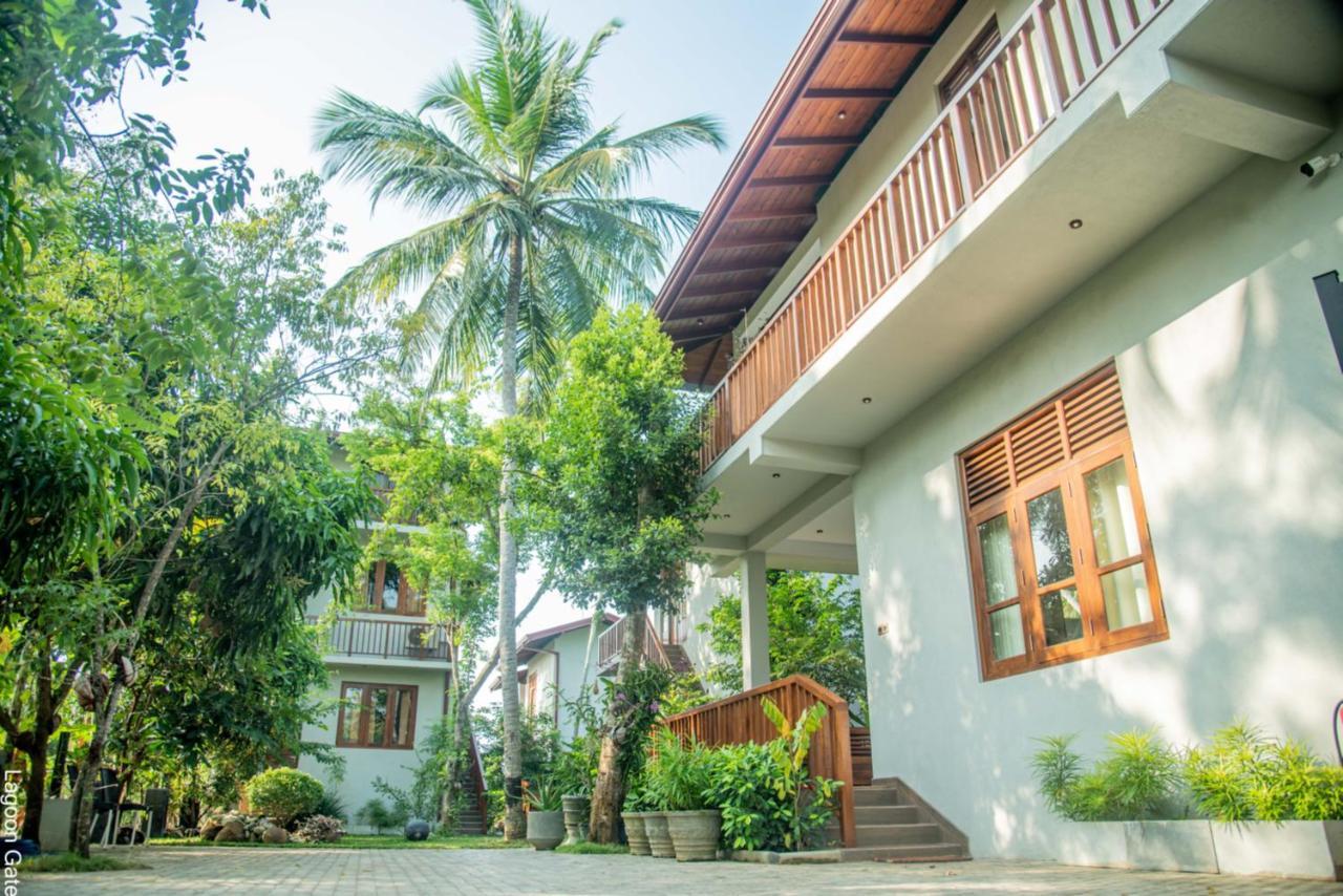Lagoon gate Tangalle Resort Esterno foto